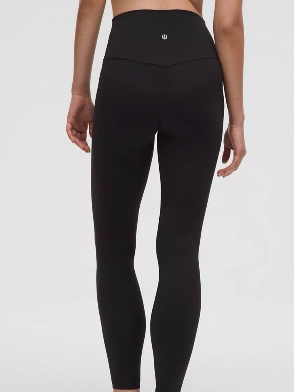 Align lululemon athletica Black High-Rise Leggings, size 8